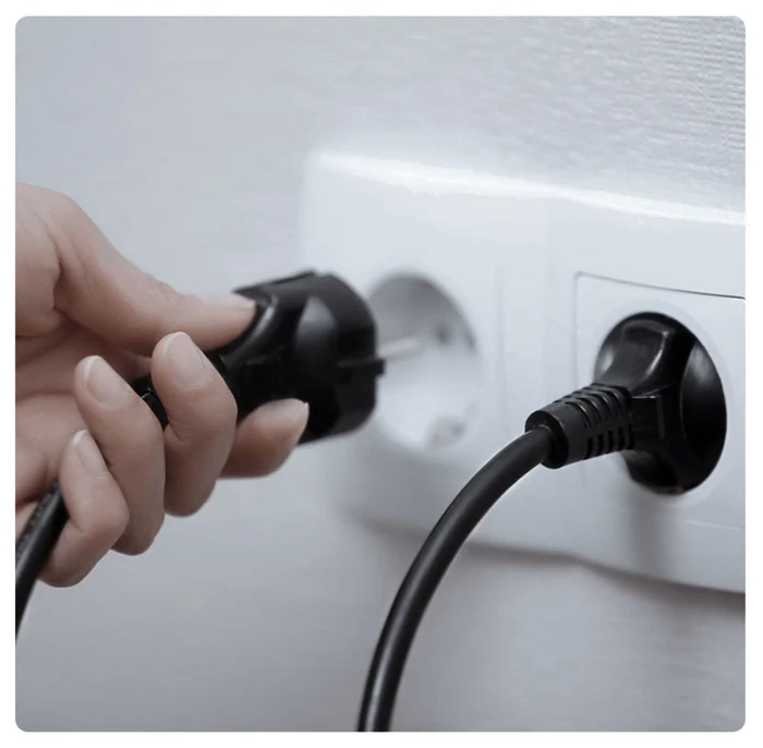 Microinverter-Marstek-Saturn-MI800W_plugin